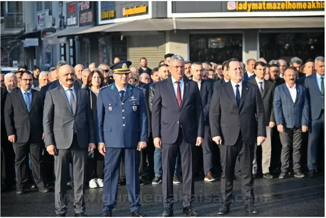  Ulu Önder Gazi Mustafa Kemal Atatürk saygı ve özlemle anıldı.